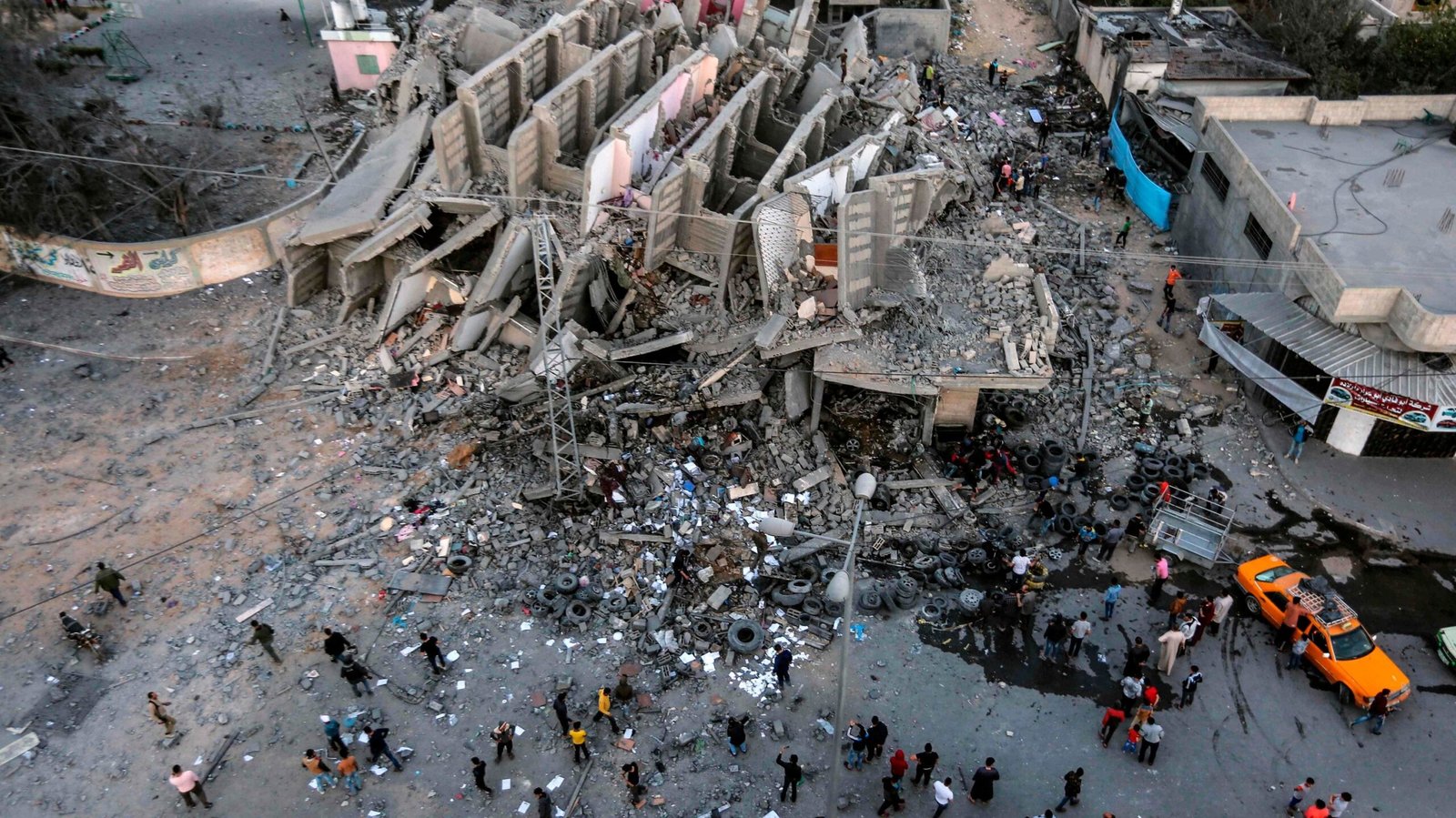 Isreal attacks on Ghaza