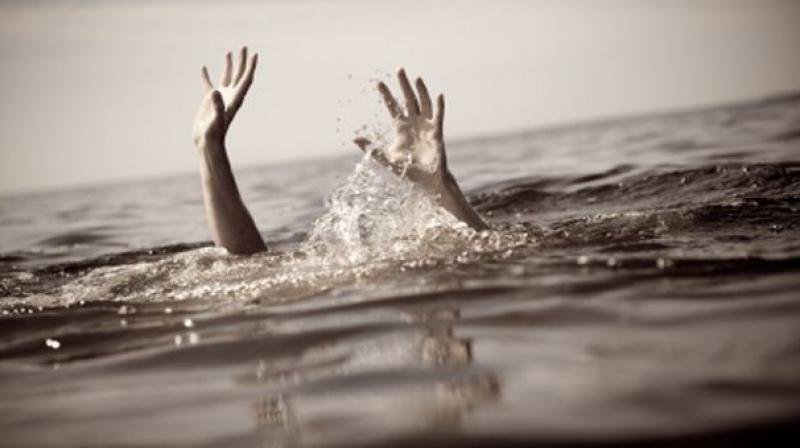 swimming Death