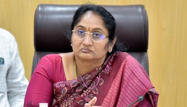 బీసీ విద్యార్థుల స్కాలర్‌షిప్‌లకు రూ.90.50 కోట్లు మంజూరు