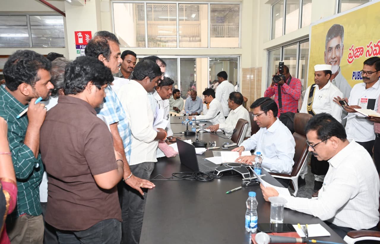 తిరుపతి ప్రజలకు ఇన్ని కష్టాలా? దేవుడా.!