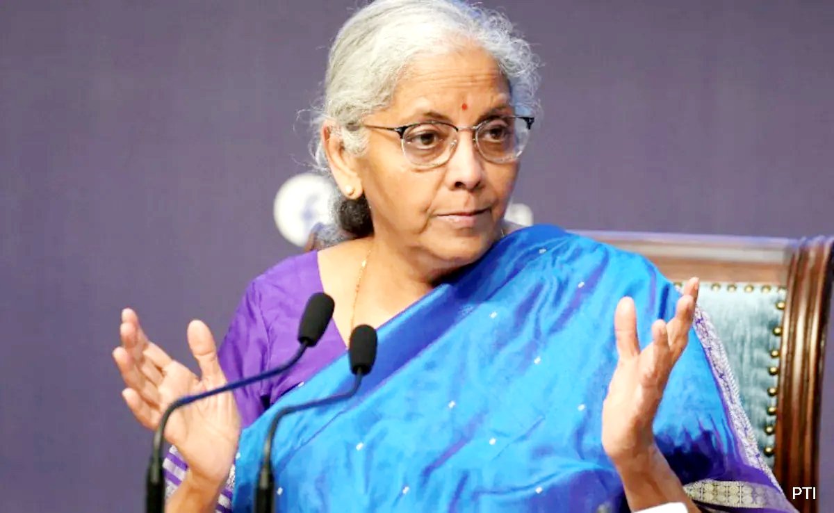 మరో కొత్త మార్పు.. పన్ను ఎగవేతకు కళ్లెం వేసే దిశగా కేంద్రం అడుగులు