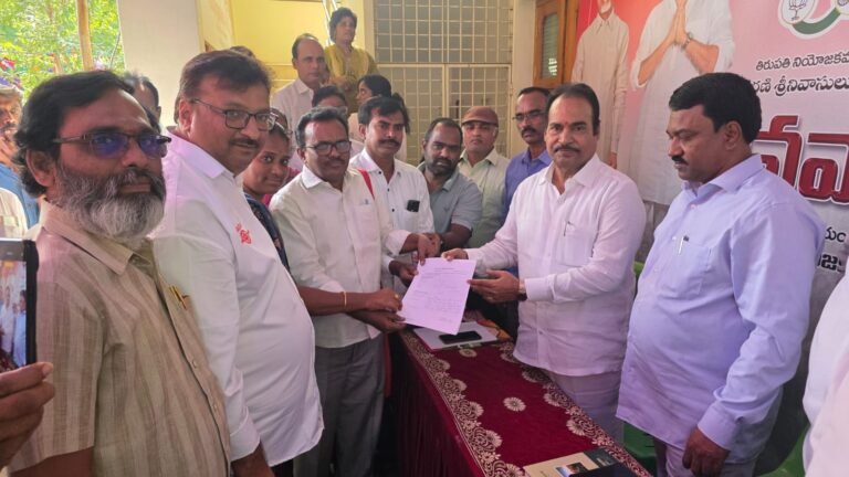 ప్రజా సమస్యల పరిష్కారమే లక్ష్యంగా 'జనవాణి'