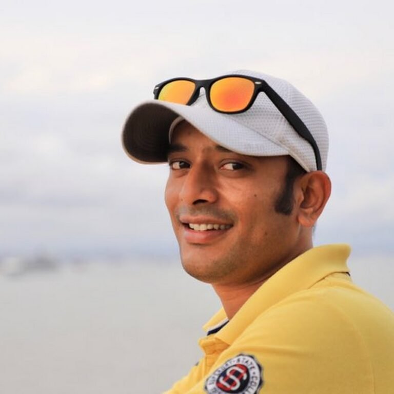 యూట్యూబర్ 'నా అన్వేషణ' చుట్టూ బిగుస్తున్న ఉచ్చు!