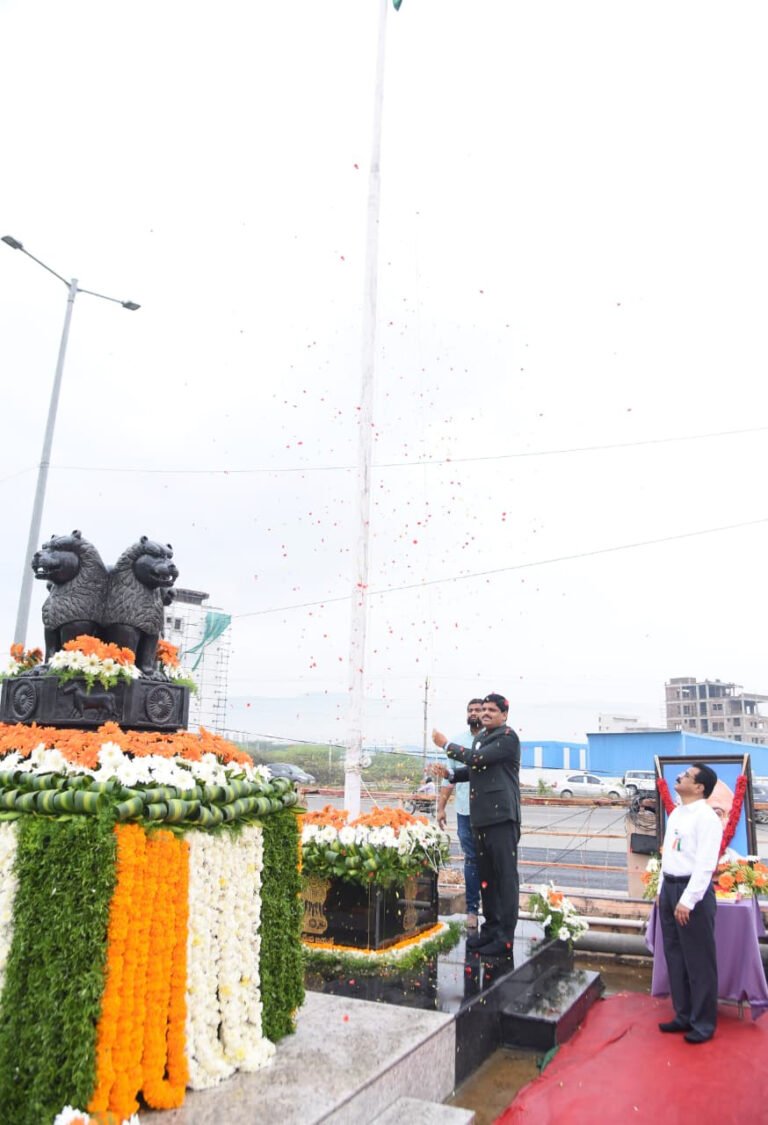గణతంత్ర విలువలను కాపాడుకోవడమే నిజమైన దేశభక్తి: జాయింట్ కలెక్టర్ ఆర్. గోవిందరావు