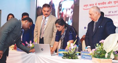 కారాగారాలు సంస్కరణా కేంద్రాలు కావాలి: హోం మంత్రి వంగలపూడి అనిత