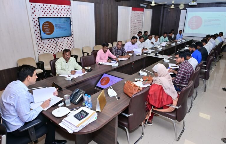 మైక్రో ఇరిగేషన్‌తో రైతులకు సిరులు.. 100 శాతం వరకు సబ్సిడీ!