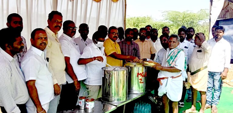 పేదవాడి ఆశాజ్యోతి ఎన్టీఆర్: ఆర్.సి. పురంలో ఘనంగా 30వ వర్ధంతి వేడుకలు!