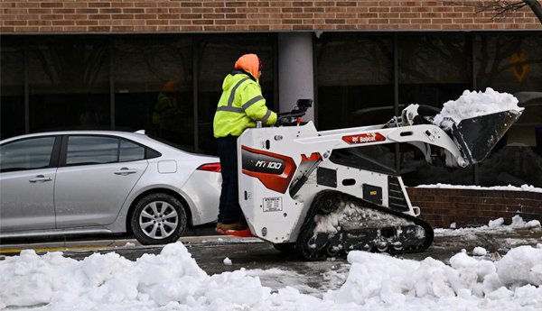 అమెరికాలో మంచు తుపాను బీభత్సం: 14 రాష్ట్రాల్లో 38 మంది మృతి