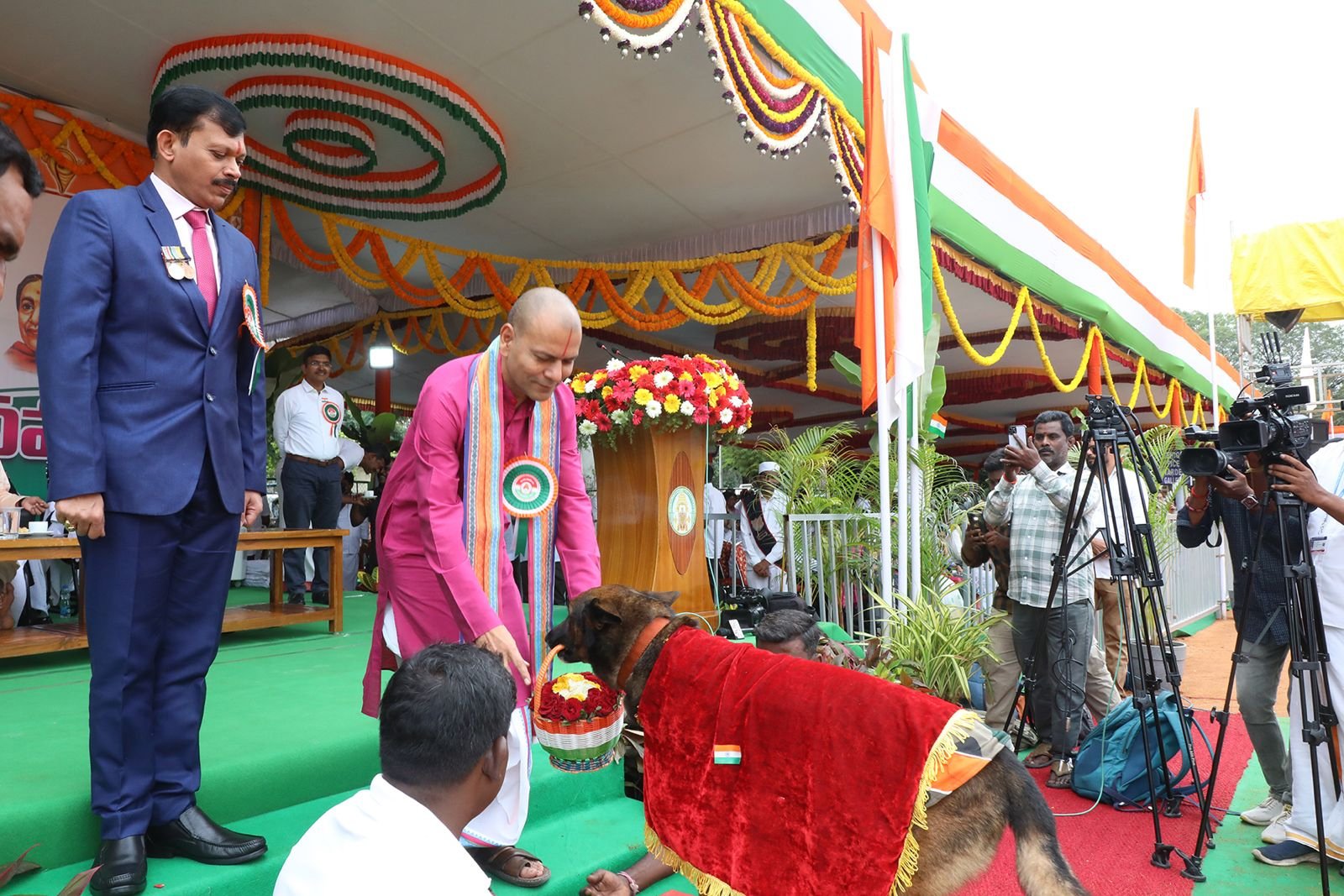 శ్రీవారి వైభవాన్ని విశ్వవ్యాప్తం చేస్తాం: టీటీడీ ఈవో అనిల్‌కుమార్ సింఘాల్