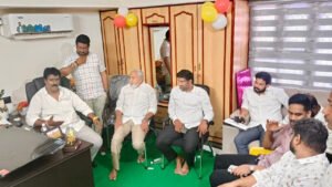 చిత్తూరులో మీడియా సంస్థల సందడి