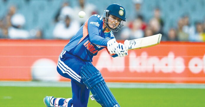 ఆస్ట్రేలియా గడ్డపై భారత్ ఘనవిజయం