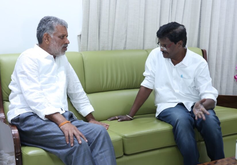 చెవిరెడ్డిని కలసిన ఎమ్మెల్సీ సిపాయి