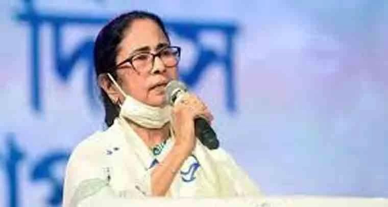 సుప్రీంకోర్టులో న్యాయవాదిగా మమతా బెనర్జీ..