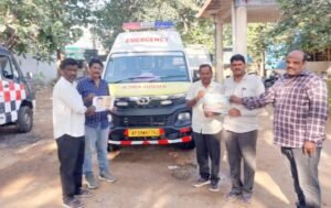 108 అంబులెన్స్ ఉద్యోగుల వేతనాల పెంపు