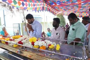 సుబ్బులమ్మకు చెవిరెడ్డి మోహిత్ రెడ్డి నివాళి..!