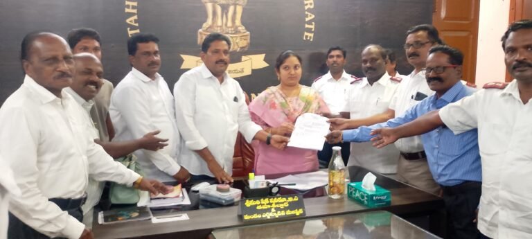 రక్షణ సైన్యం సమాధుల తోటను కాపాడాలి: బాపట్ల ఎమ్మార్వోకు జేఏసీ వినతి