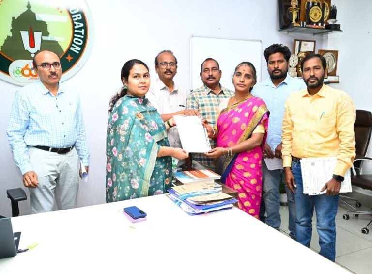 130 మందికి ‘పీఎం ఆవాస్ యోజన 2.0’ మంజూరు పత్రాల పంపిణీ!