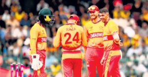 జింబాబ్వే సంచలనం.. లంకను చిత్తు చేసి.. సూపర్‌-8లోకి!