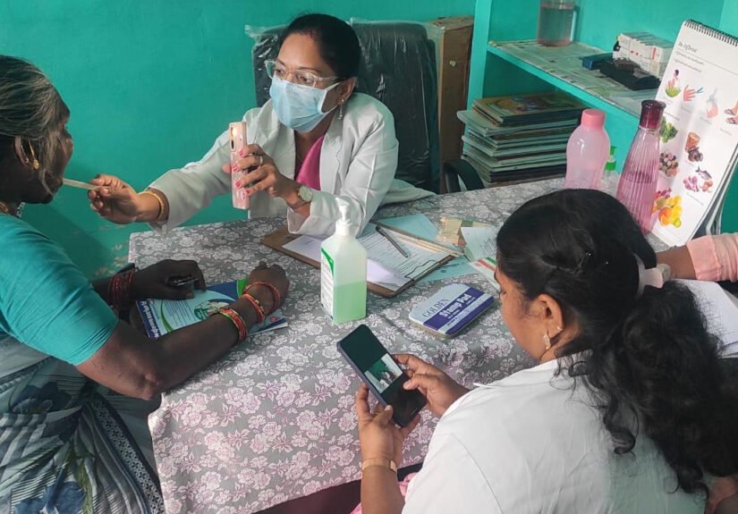 రేణిగుంటలో ‘పింక్ బస్’ సందడి