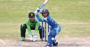 ఆసియా కప్ సెమీస్‌కు భారత్: కుర్రాళ్ల పంజా!