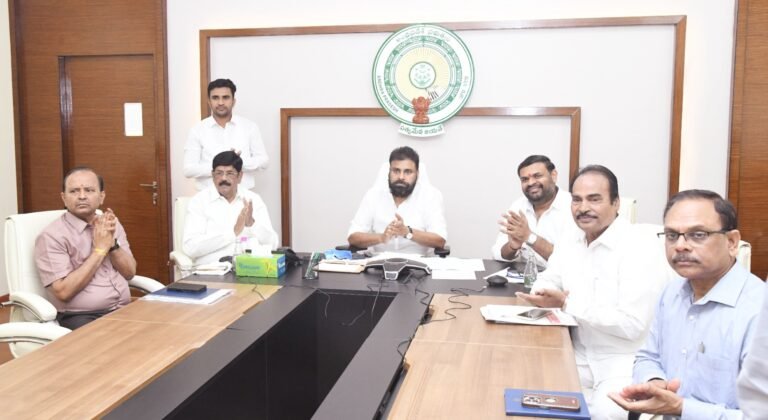 ఆధ్యాత్మిక ఆంధ్రప్రదేశ్‌గా తీర్చిదిద్దుతాం: పవన్ కళ్యాణ్