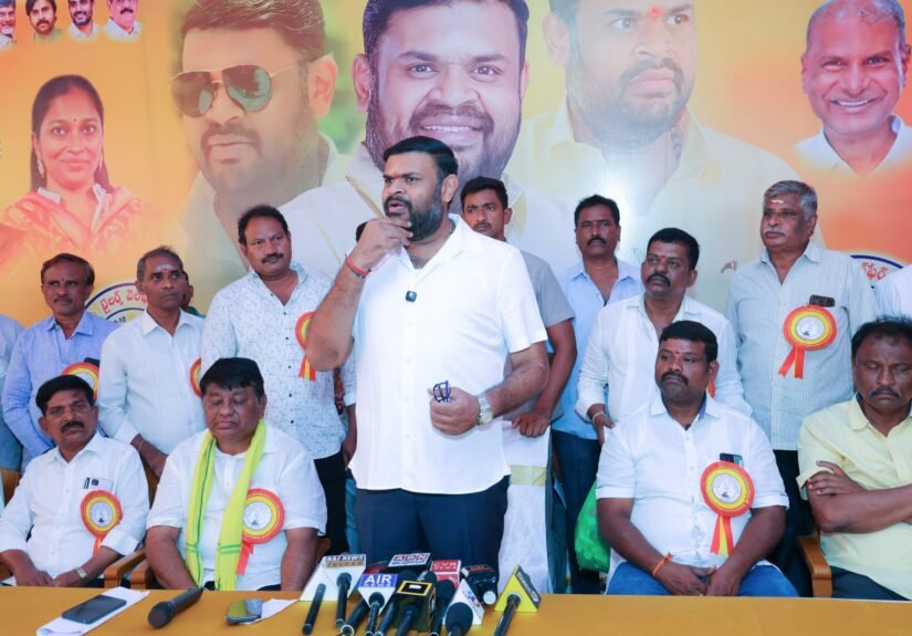 టైలర్ల సంక్షేమానికి మా ప్రభుత్వం కట్టుబడి ఉంది.. ఎమ్మెల్యే బొజ్జల హామీ!