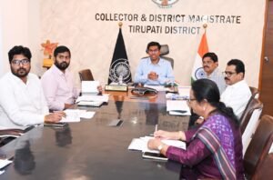 రీసర్వే పనులు వేగవంతం చేయండి: కలెక్టర్ డాక్టర్‌ ఎస్. వేంకటేశ్వర్