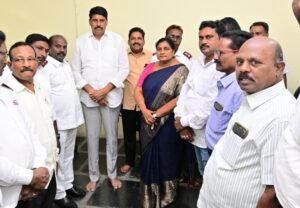 బాపట్ల రక్షణ సైన్యం సమాధుల తోటను కాపాడాలి