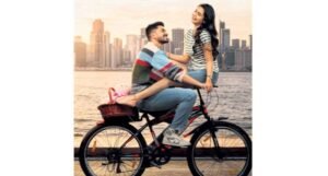 ‘వీసా – వింటారా సరదాగా’ నుండి ‘అనగా అనగా అమెరికా’ సాంగ్ విడుదల