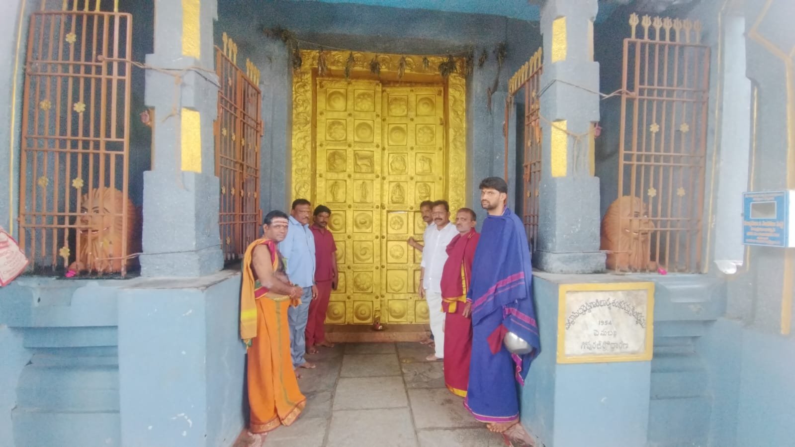 జొన్నవాడ ఆలయం మూత