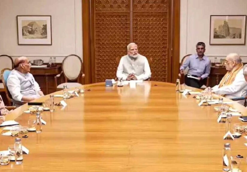 పశ్చిమాసియాలో యుద్ధ మేఘాలు: ప్రధాని మోడీ అత్యవసర భేటీ.. 