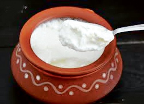 పెరుగే కదా అని తీసిపారేయకండి..