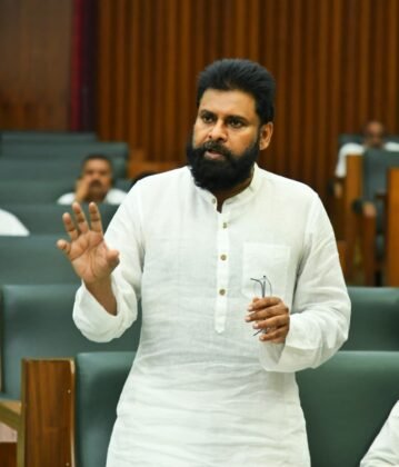 కొత్త జిల్లాల ప్రాతిపదికనే జడ్పీ ఎన్నికలు: డిప్యూటీ సీఎం పవన్ కళ్యాణ్