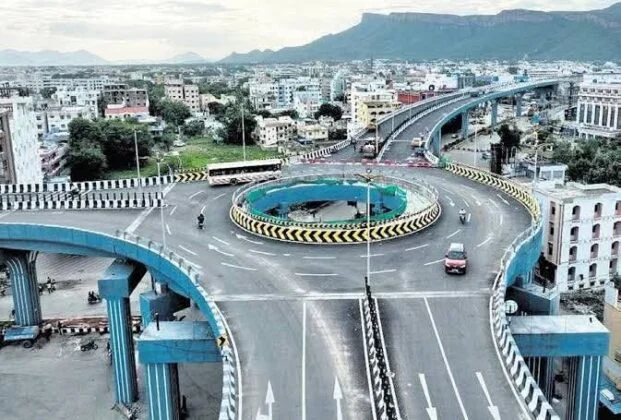 TIRUPATHI GARUDA VARADHI