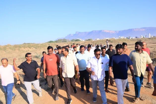 TUDA CHAINMAN DOLLARS